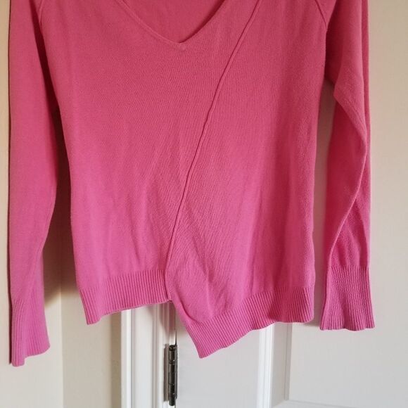 Cropped cute sweater  - Picture 4 of 4